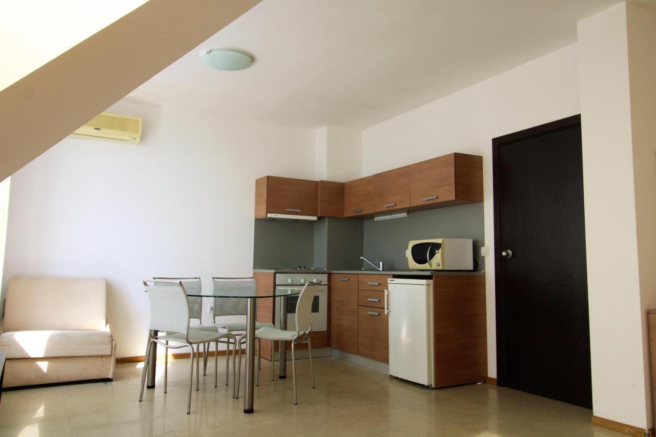 Menada Belle View Apartments Sveti Vlas Eksteriør billede