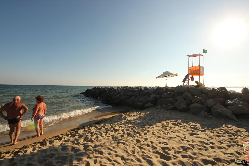 Menada Belle View Apartments Sveti Vlas Eksteriør billede